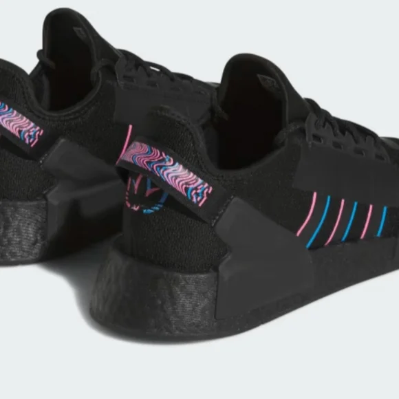 Adidas NMD_R1 V2 Mens SHOESSize10.5 new - Picture 10 of 11